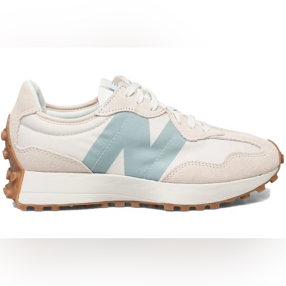 Women’s New Balance 327 - Moonbeam Storm Blue size 8.5